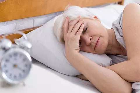 Frau kann nicht schlafen